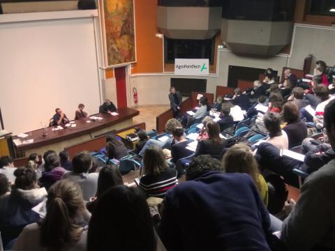 Débat public lors des Disputes, évènement annuel d'AgroParisTech 