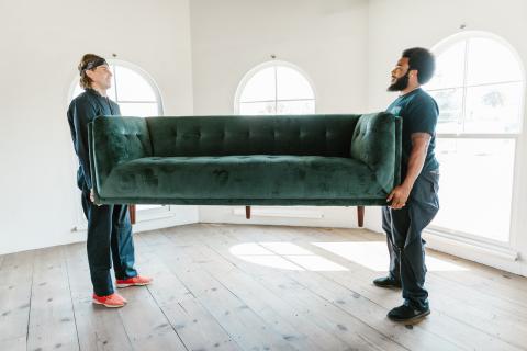photographie d'une reprise de mobilier chez le particulier 
