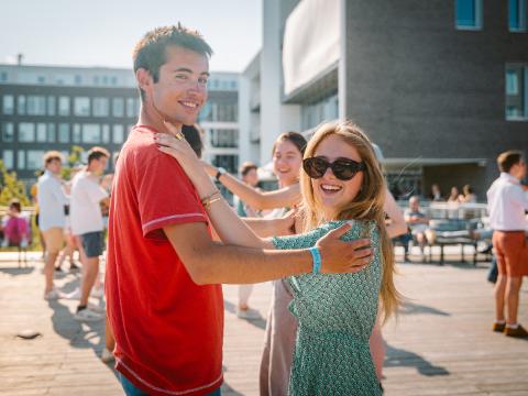 Cours de danse sur le campus Palaiseau d'AgroParisTech 